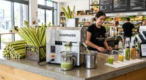 Sourcing Organic Sugarcane: Navigating Certifications and Marketing for Juice Bars